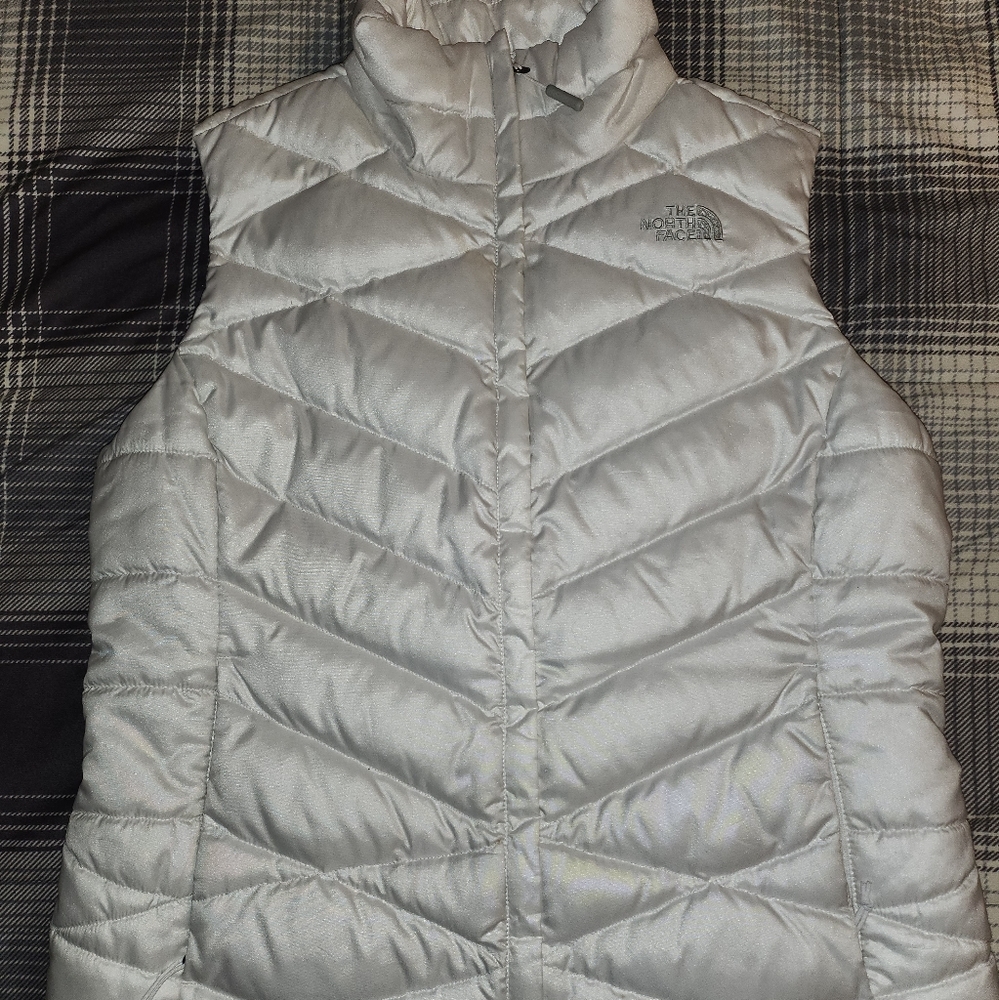 Women's Medium North Face Vest